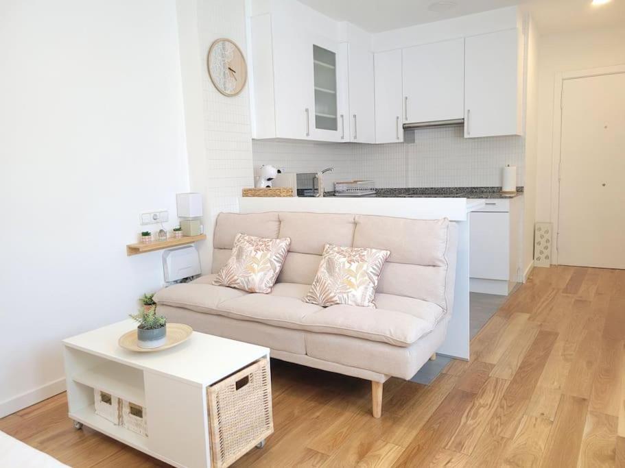Estudio Centrico De Diseno Apartment
